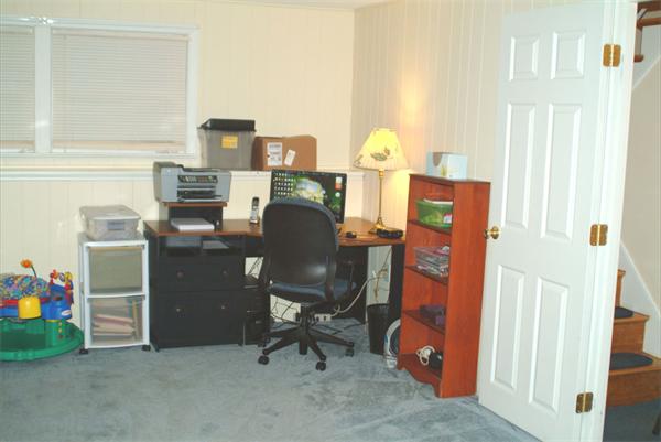 35 Burnham Road Billerica, MA 01862 - Photo 12 of 22 Gallery Image 12