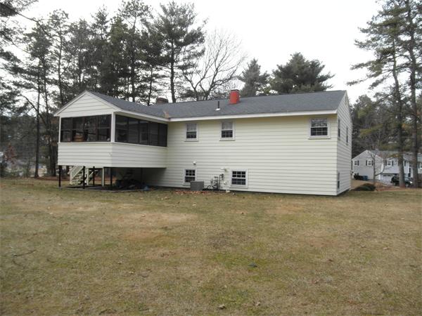 35 Burnham Road Billerica, MA 01862 - Photo 2 of 22 Gallery Image 2