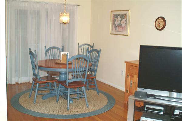 35 Burnham Road Billerica, MA 01862 - Photo 10 of 22 Gallery Image 10