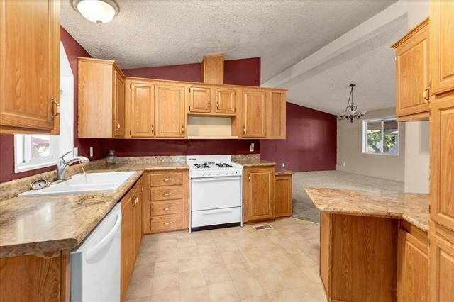 320 Belle Mill Road Red Bluff, CA 96080 - Photo 11 of 48 20260840-b66e9a0c-da93-4601-a023-3a2792f
