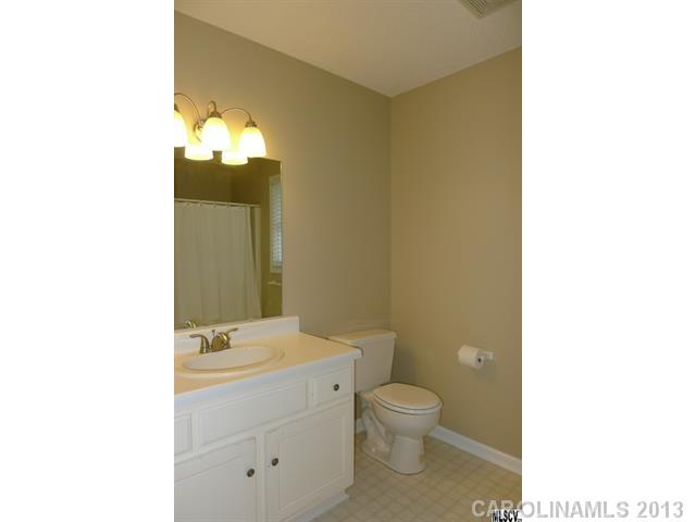 1332 Ripken Drive Hickory, NC 28602 - Photo 13 of 16 Gallery Image 13