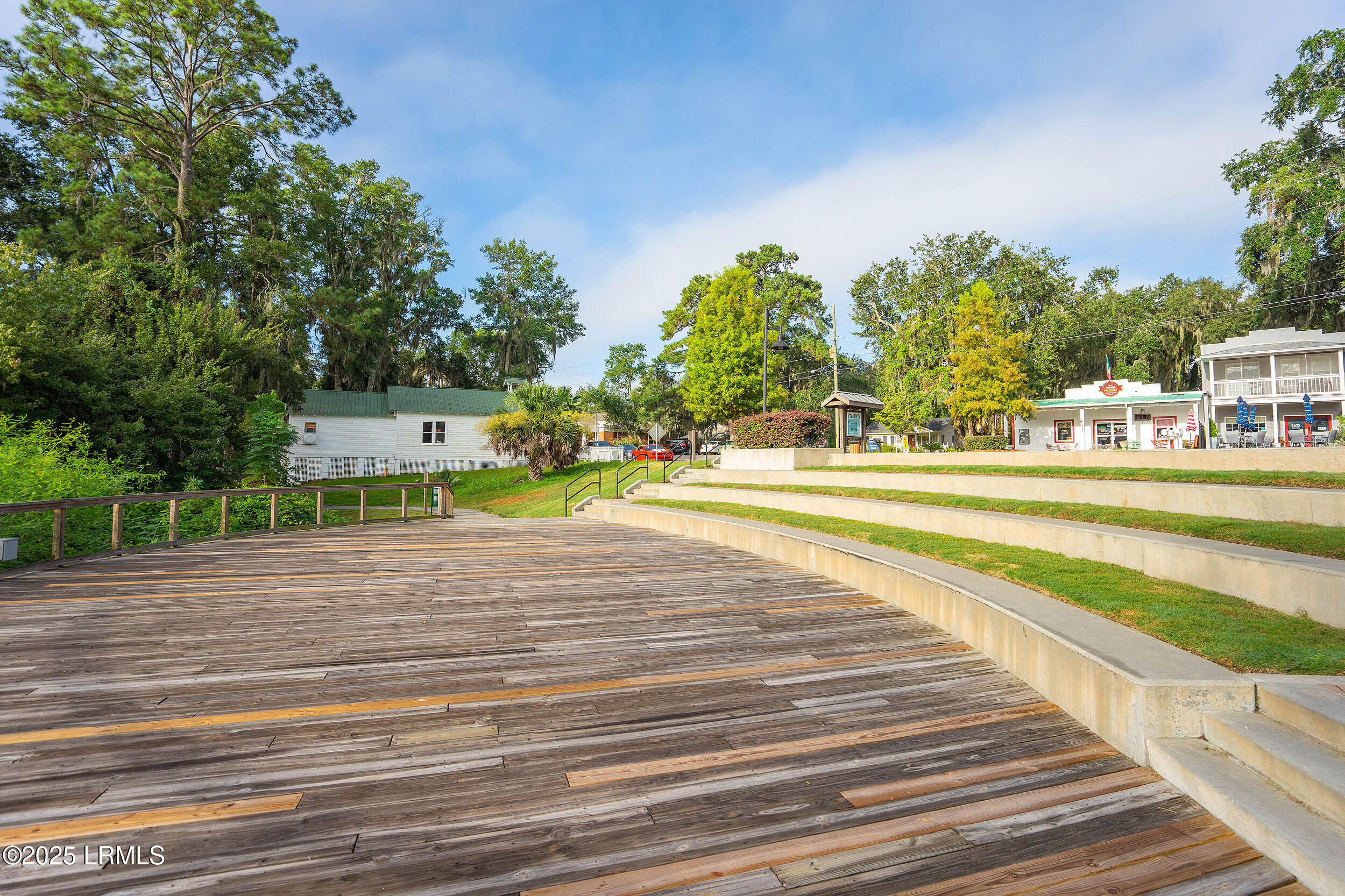 1006 Battery Creek Road Beaufort, SC 29902 - Photo 15 of 22 DSC02012-1.jpg-FULL.JPG-FULL