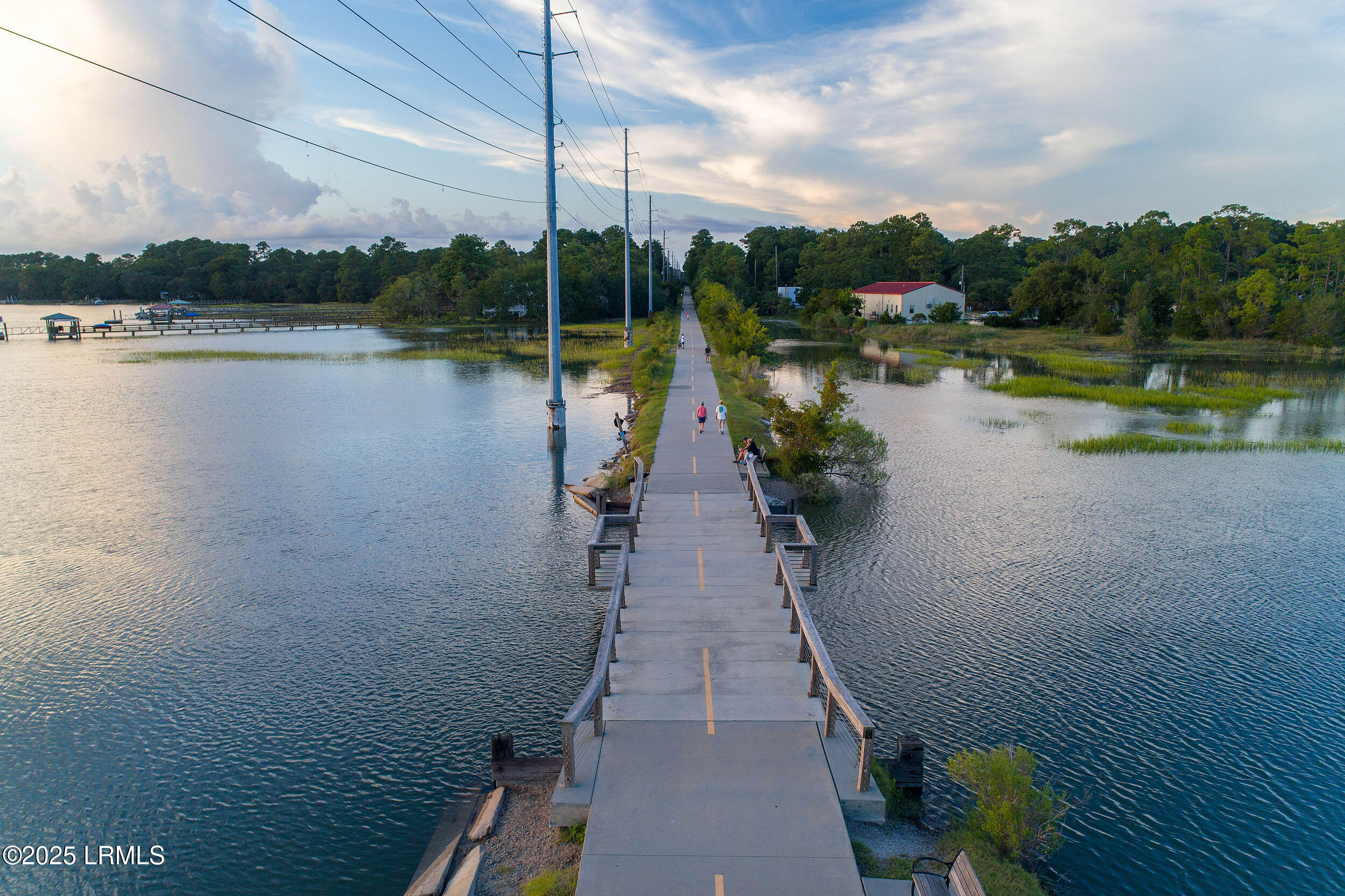 1006 Battery Creek Road Beaufort, SC 29902 - Photo 18 of 22 DJI_0176-1.jpg-FULL.JPG-FULL