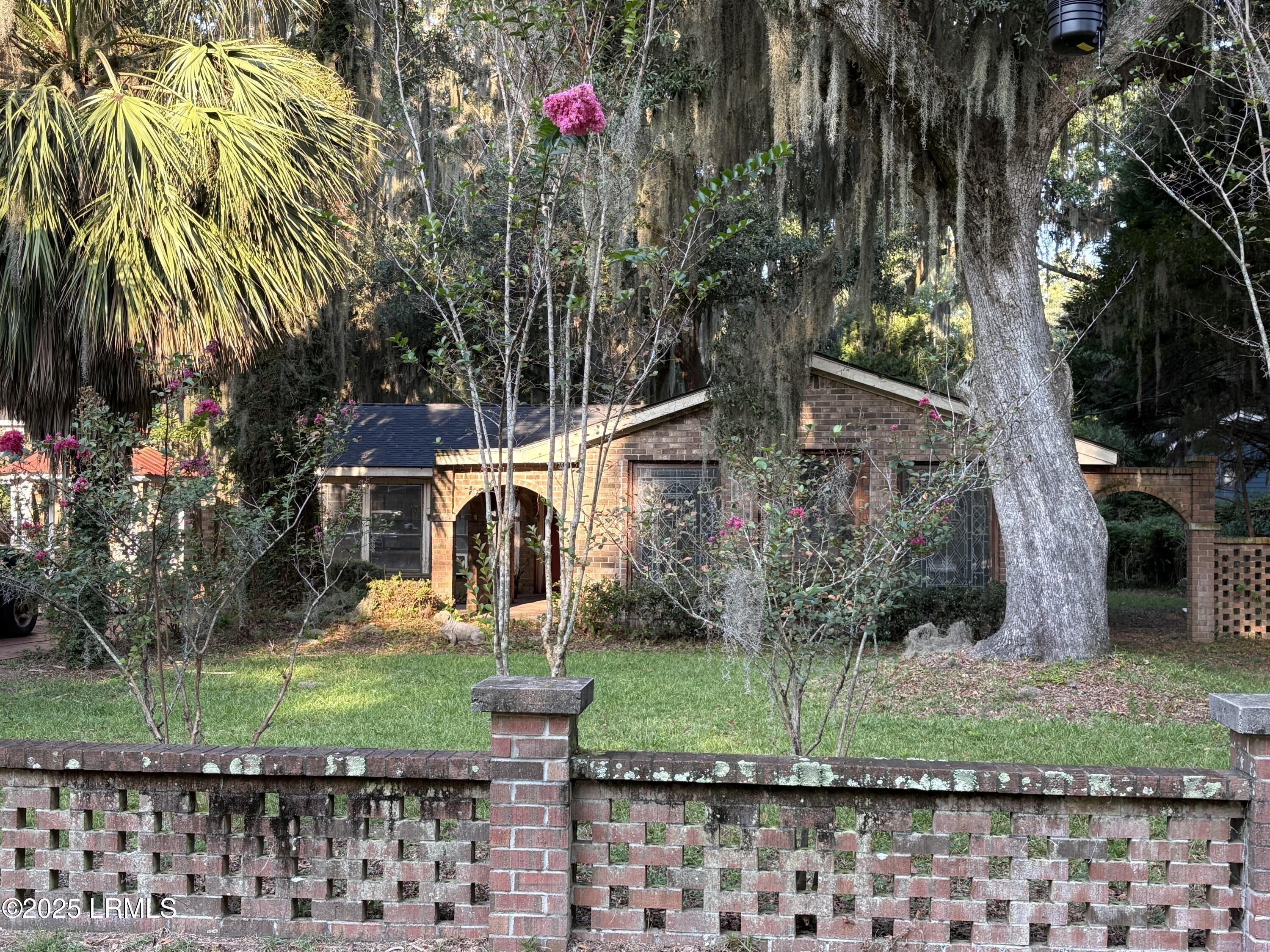 1006 Battery Creek Road Beaufort, SC 29902 - Photo 22 of 22 IMG_0384
