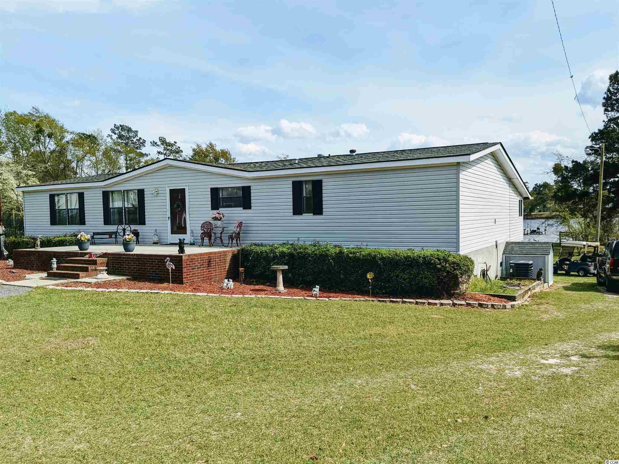 1063 Davis Street Manning, SC 29102 - Photo 2 of 34 Gallery Image 2