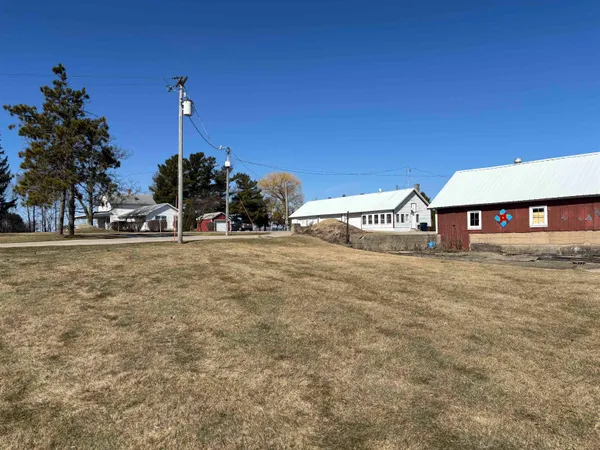 $799,900 | W7900-w7902 Meek, Arlington, WI 53911