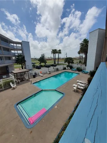 $84,000 | 3938 Surfside Boulevard, Unit 1135, Corpus Christi, TX 78402