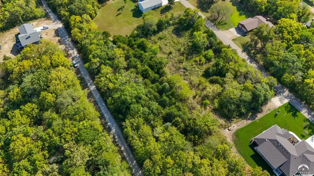 $12,500 | 6787-6791 Lake Ridge Parkway, Ozawkie, KS 66070