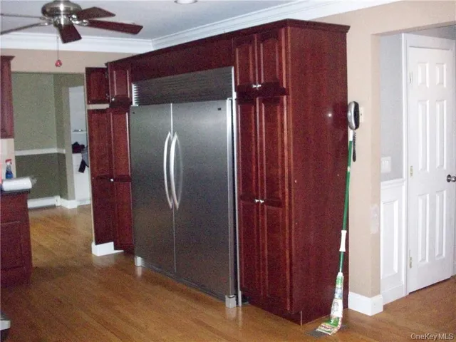 a view of elevator with hallway