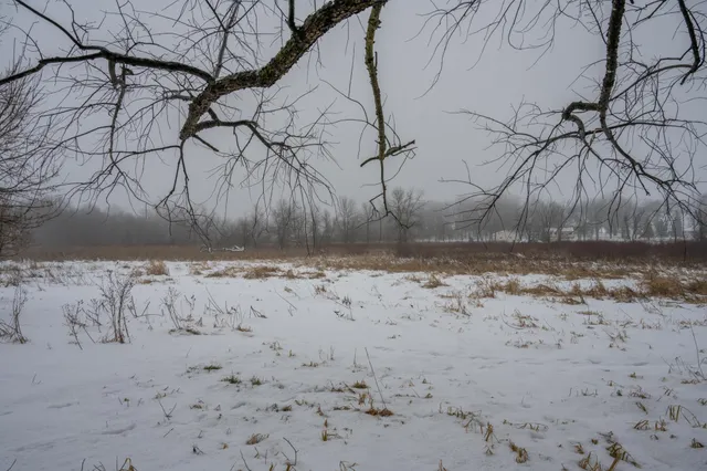 $950,000 | W10802 Blackhawk Trail, Fox Lake, WI 53933