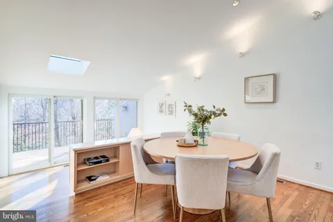 $1,150,000 | 8610 Hidden Hill Lane, Rockville, MD 20854