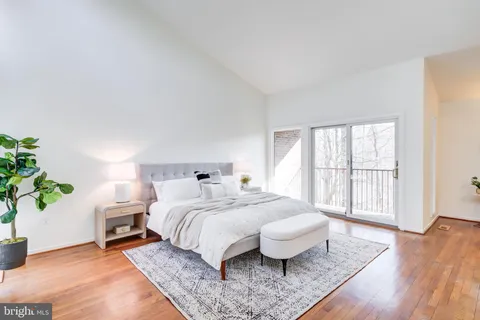 $1,150,000 | 8610 Hidden Hill Lane, Rockville, MD 20854