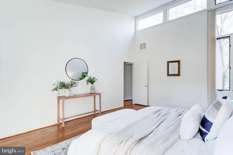 $1,150,000 | 8610 Hidden Hill Lane, Rockville, MD 20854