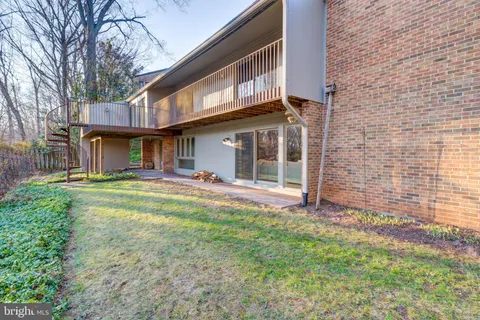 $1,150,000 | 8610 Hidden Hill Lane, Rockville, MD 20854