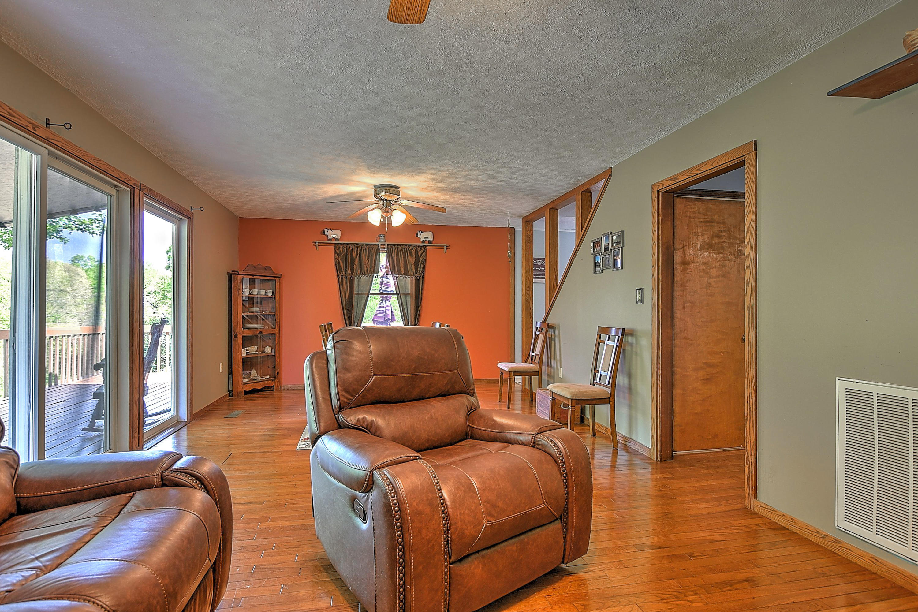 20313 Haskell Station Road Bristol, VA 24202 - Photo 15 of 44 20313 Haskell Rd-6