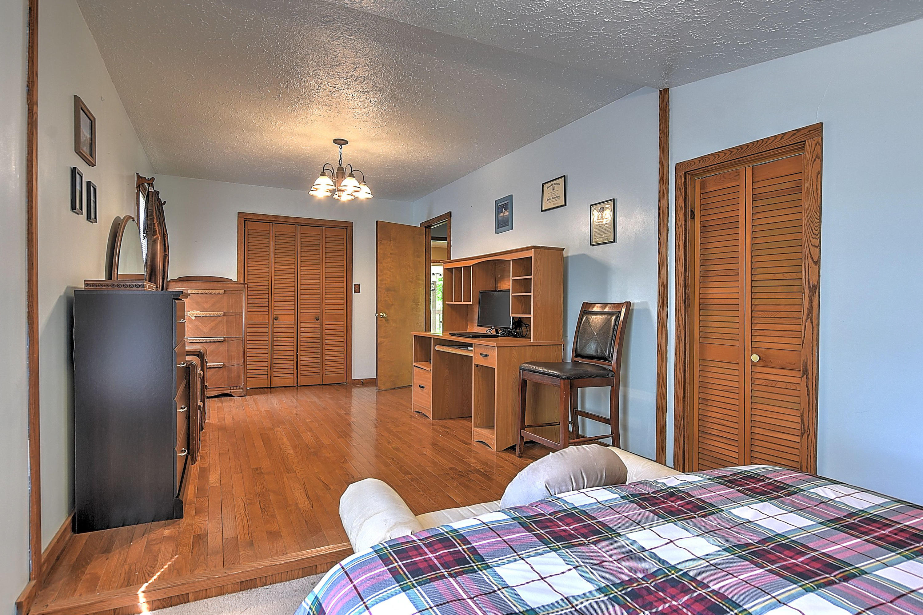 20313 Haskell Station Road Bristol, VA 24202 - Photo 26 of 44 20313 Haskell Rd-12