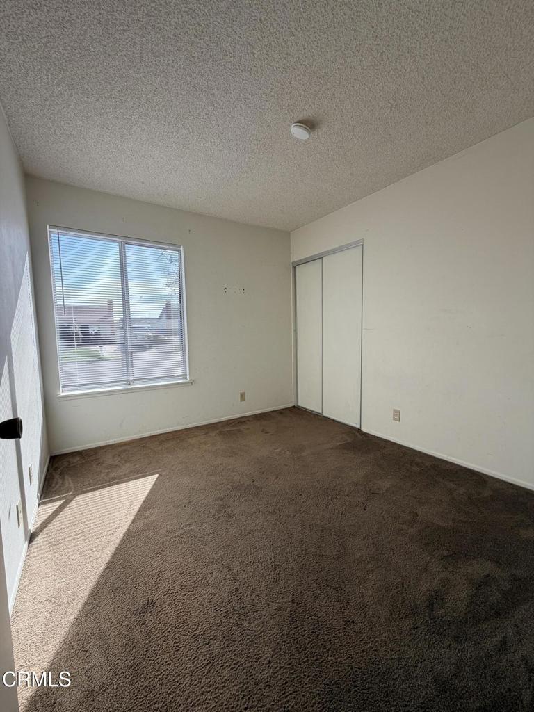 1464 Ebb Court Oxnard, CA 93035 - Photo 6 of 22