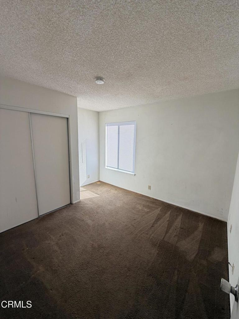 1464 Ebb Court Oxnard, CA 93035 - Photo 8 of 22