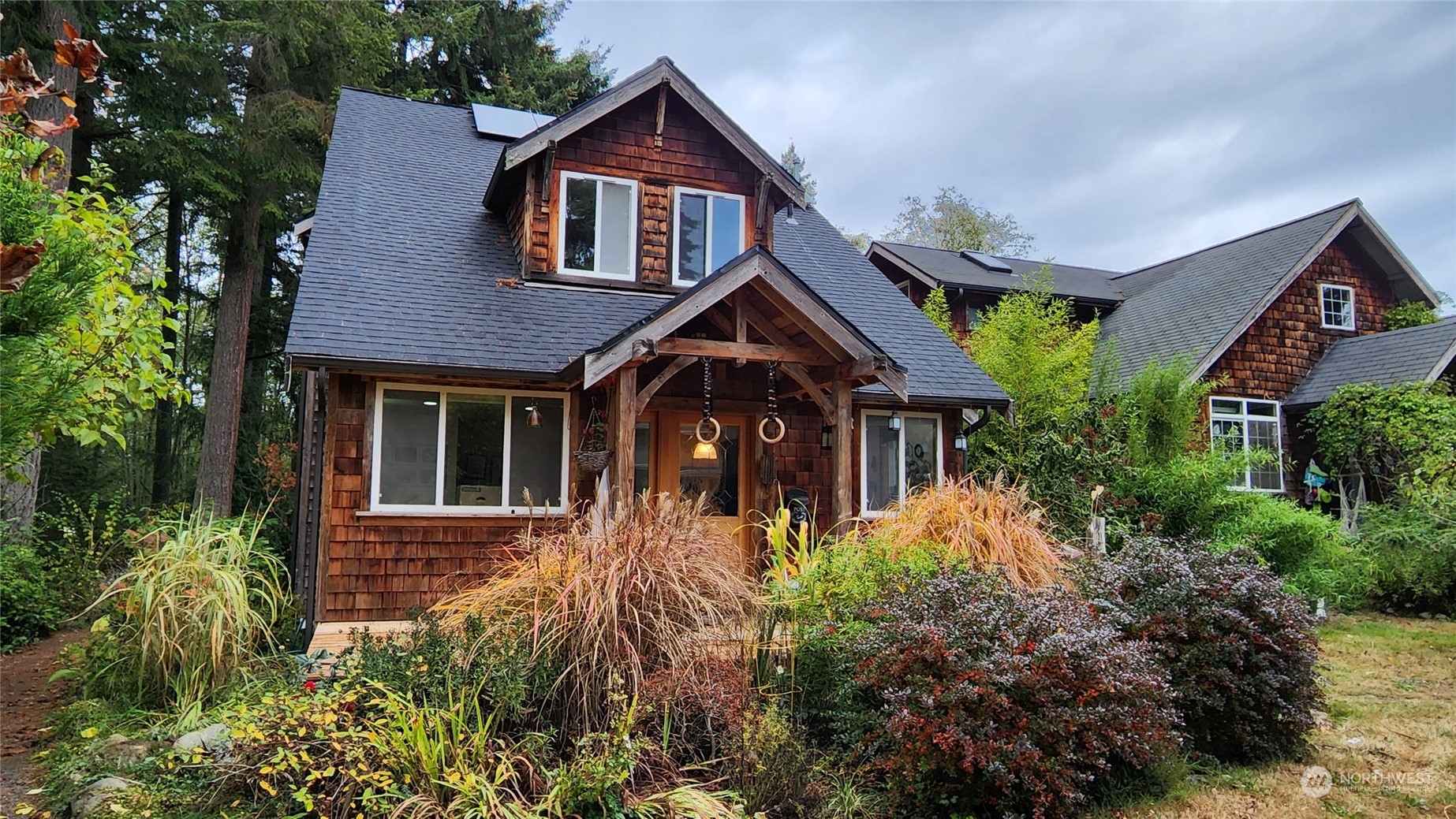 10421 Southwest Bank Road, Unit 11 Vashon, WA 98070 - Photo 1 of 1 Gallery Image 1