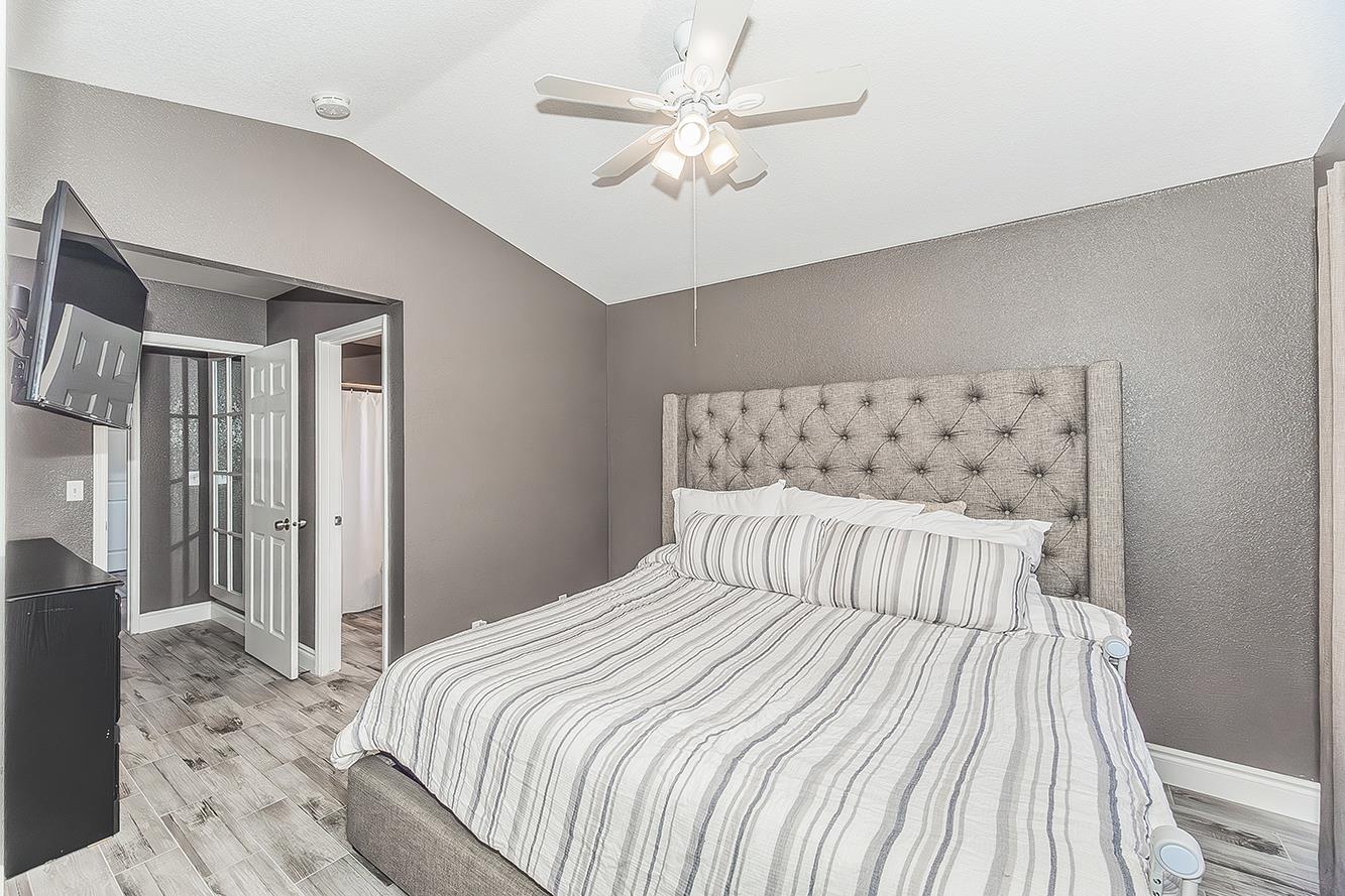 208 Kelly Avenue Parlier, CA 93648 - Photo 17 of 39