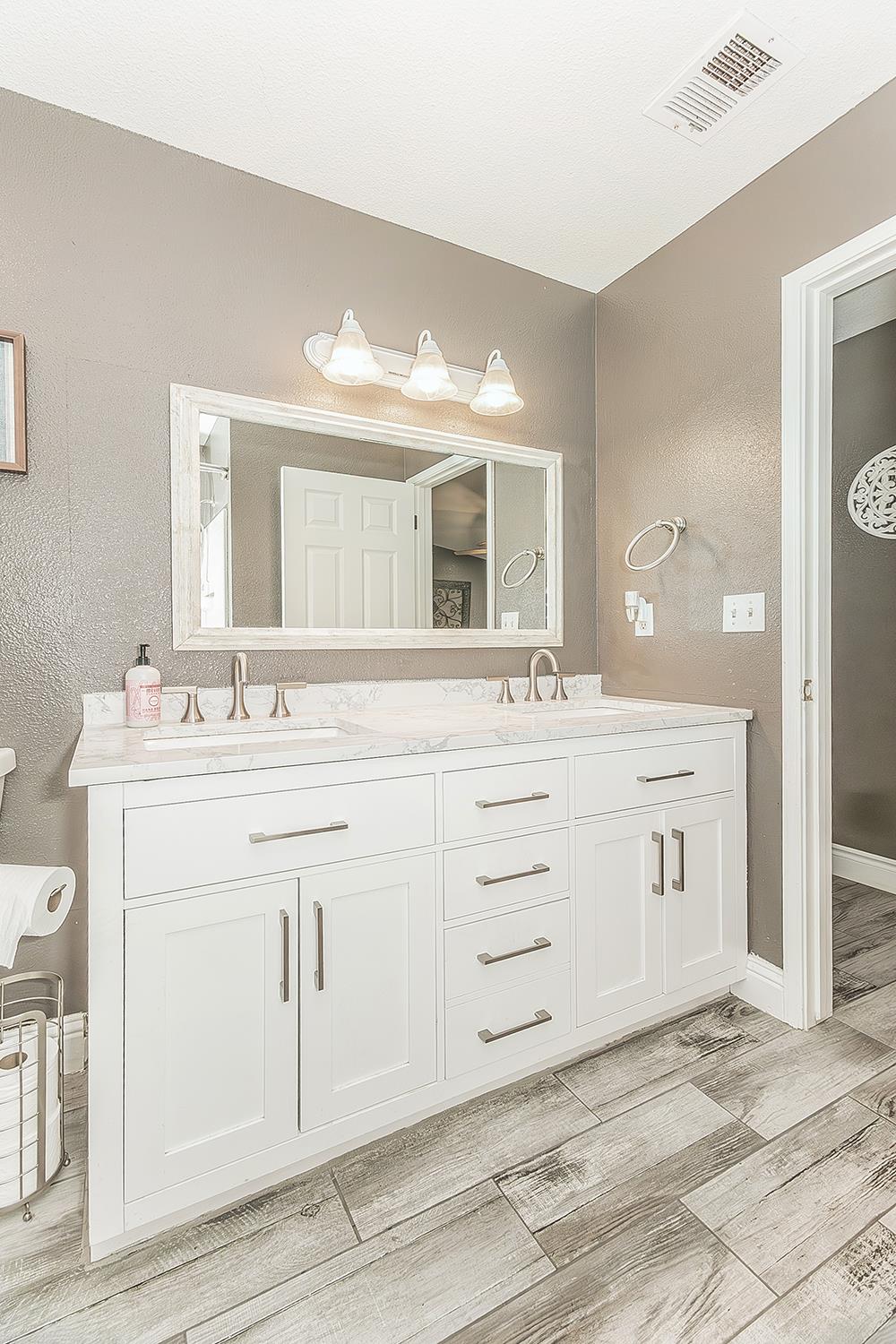 208 Kelly Avenue Parlier, CA 93648 - Photo 21 of 39