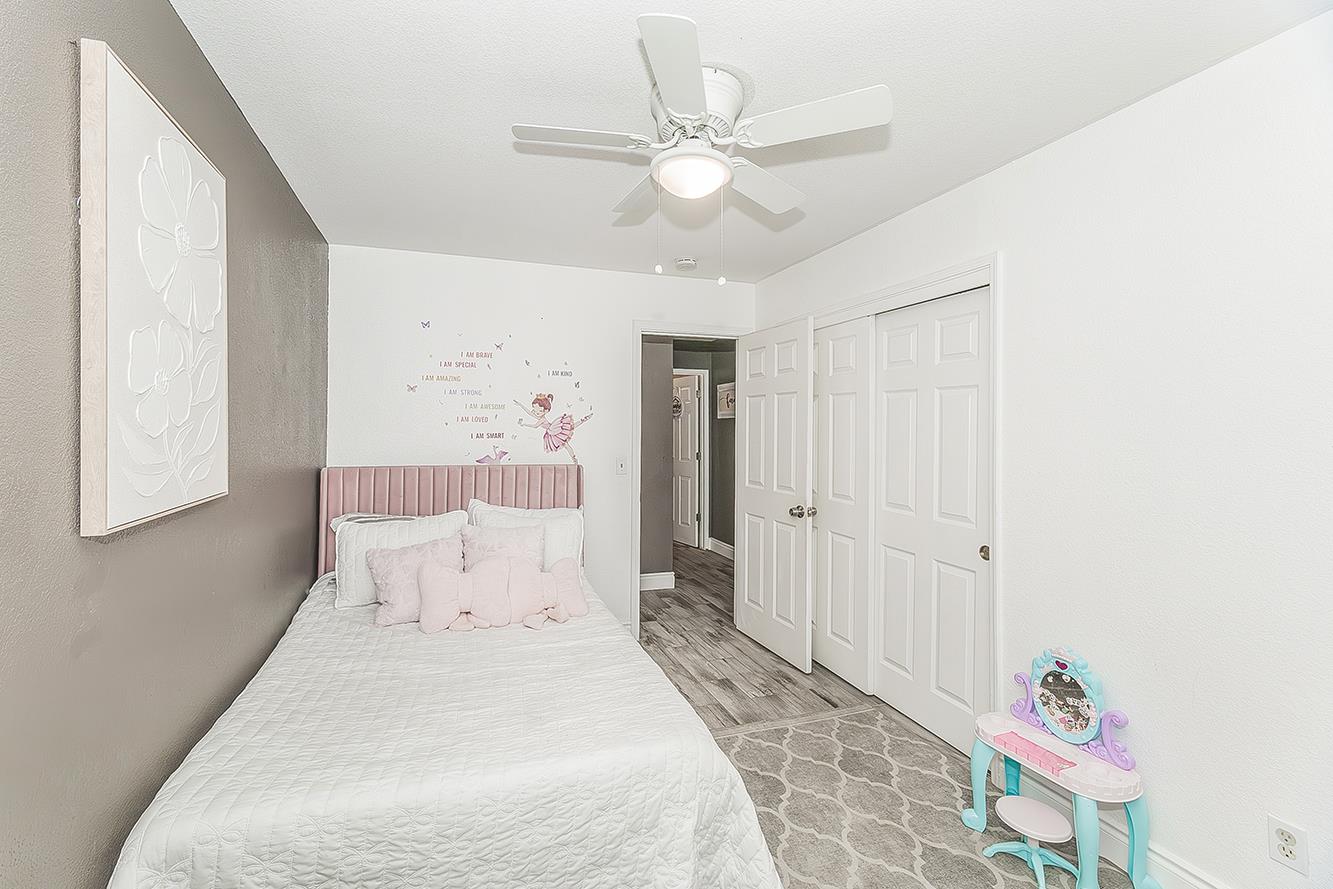 208 Kelly Avenue Parlier, CA 93648 - Photo 24 of 39