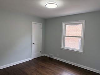 9028 South Carpenter Street Chicago, IL 60620 - Photo 9 of 28