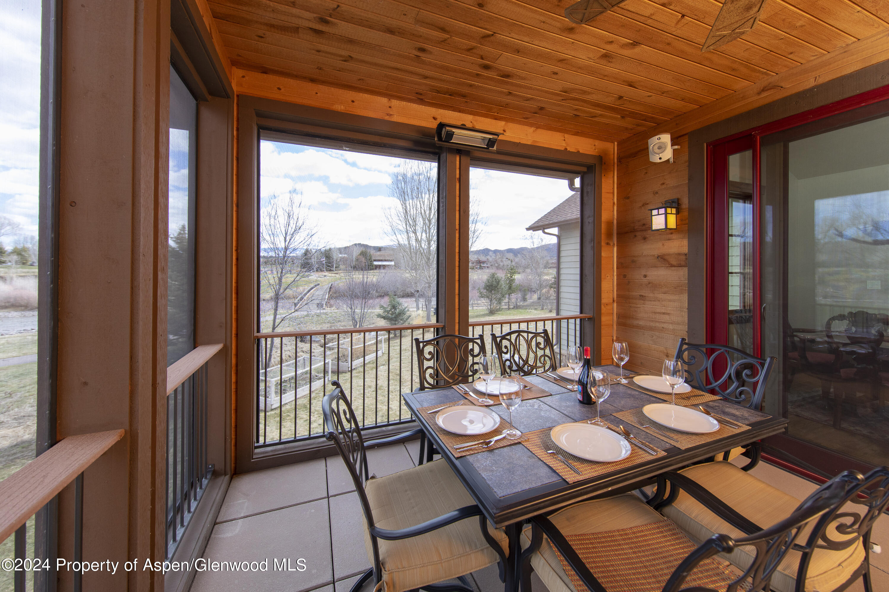 1124 Heritage Drive Carbondale, CO 81623 - Photo 15 of 37 HalWilliams2020-3379