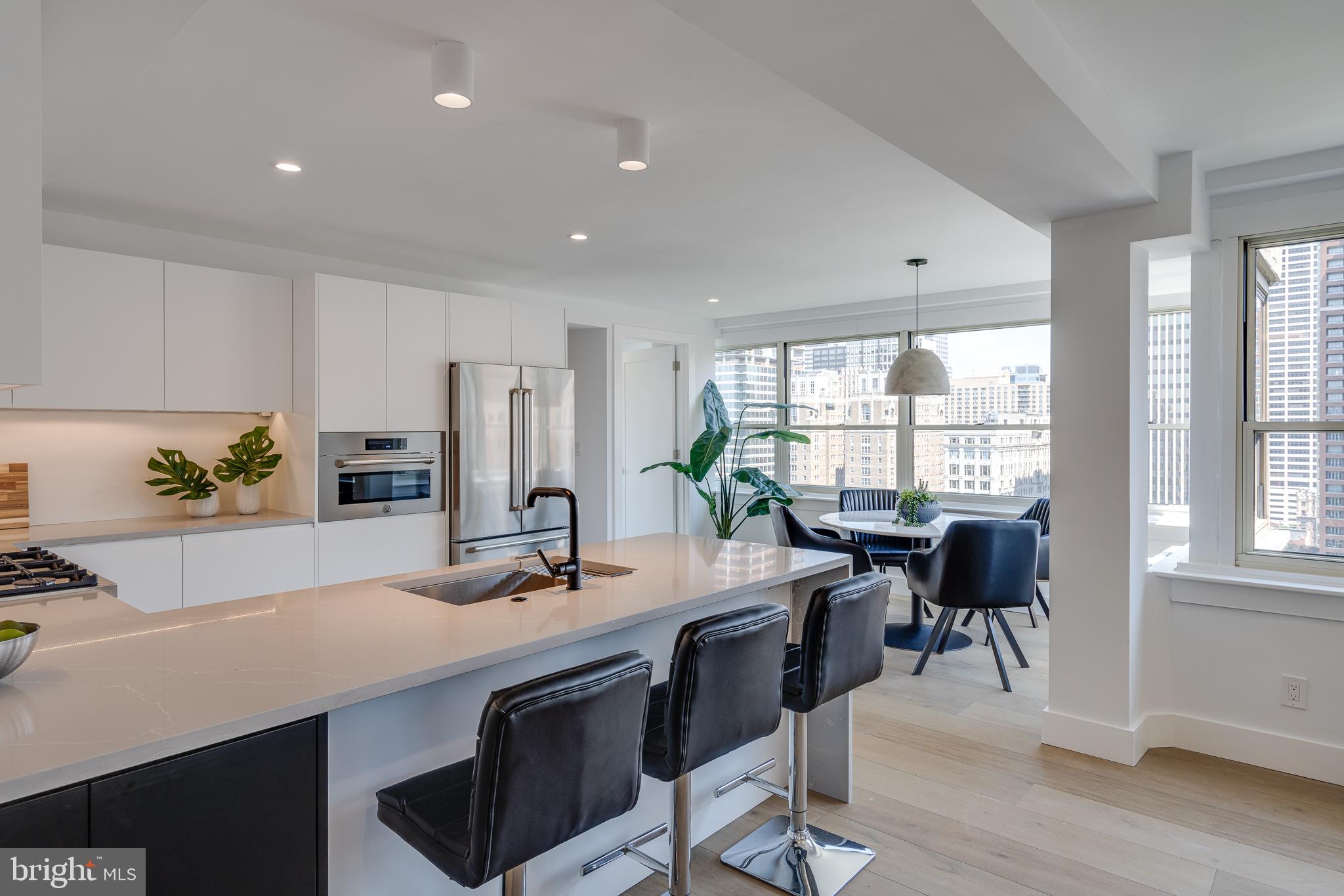 1810 Rittenhouse Square, Unit 211001 Philadelphia, PA 19103 - Photo 2 of 80