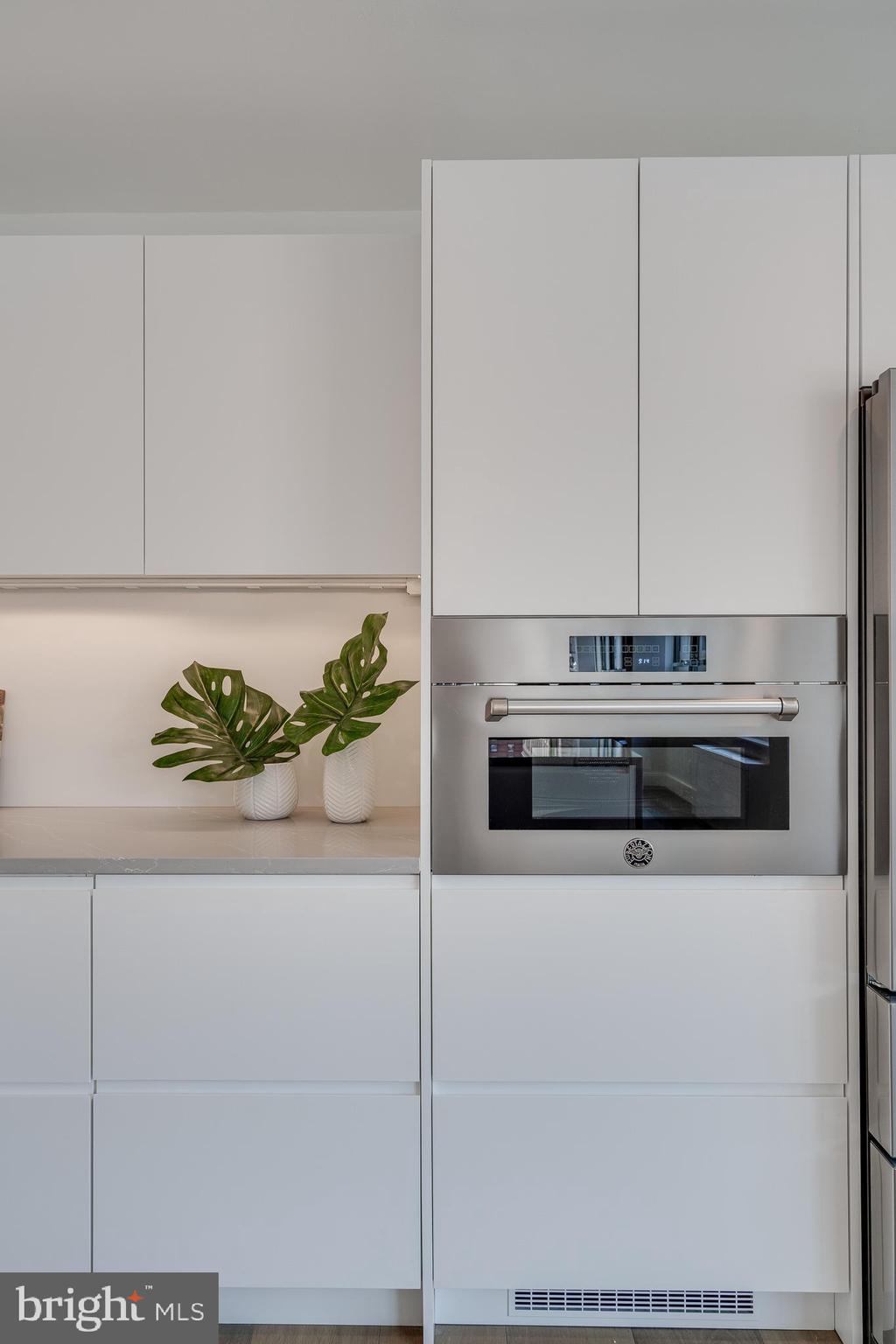 1810 Rittenhouse Square, Unit 211001 Philadelphia, PA 19103 - Photo 5 of 80