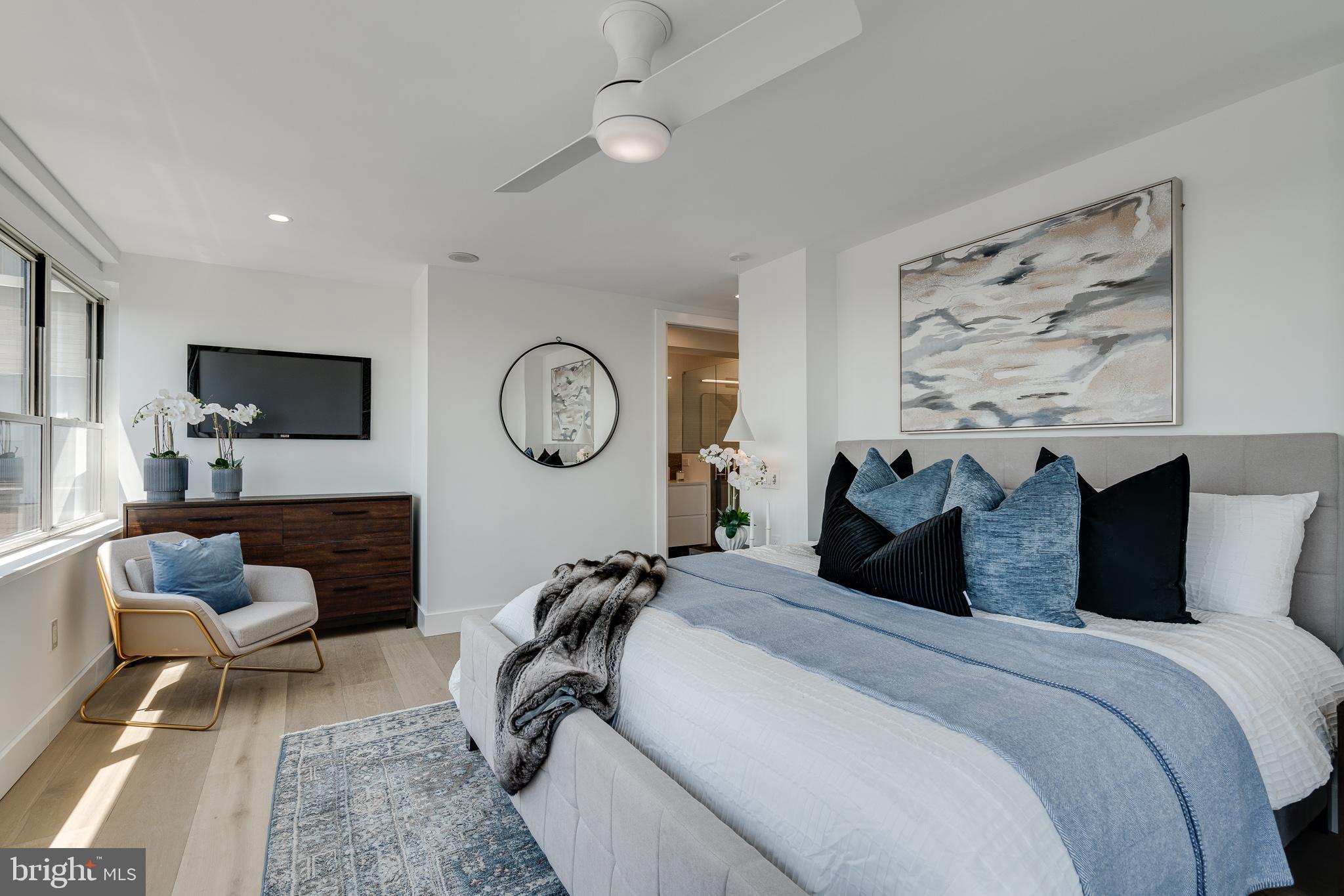 1810 Rittenhouse Square, Unit 211001 Philadelphia, PA 19103 - Photo 48 of 80