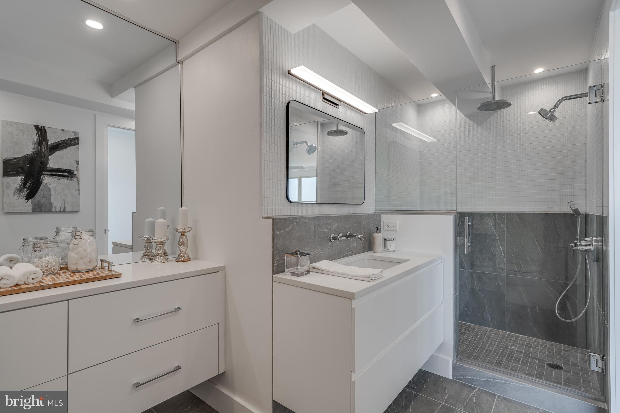 1810 Rittenhouse Square, Unit 211001 Philadelphia, PA 19103 - Photo 52 of 80