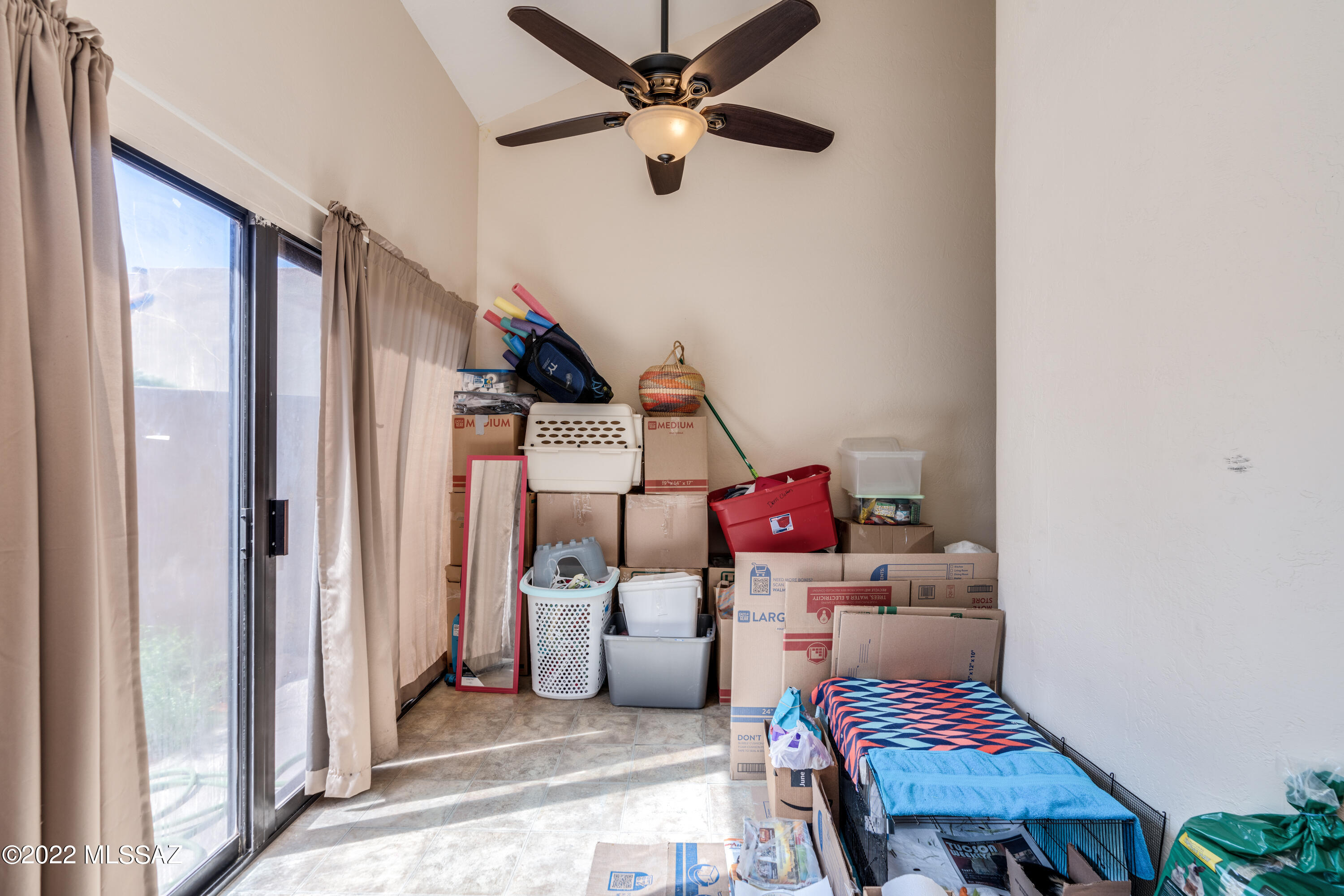246 East Pastime Road Tucson, AZ 85705 - Photo 10 of 44