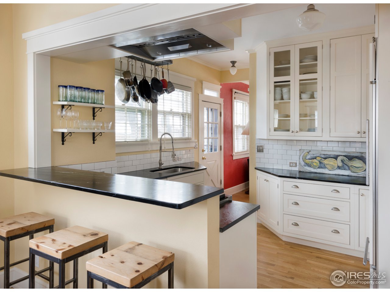 1064 10th Street Boulder, CO 80302 - Photo 6 of 25 Kitchen