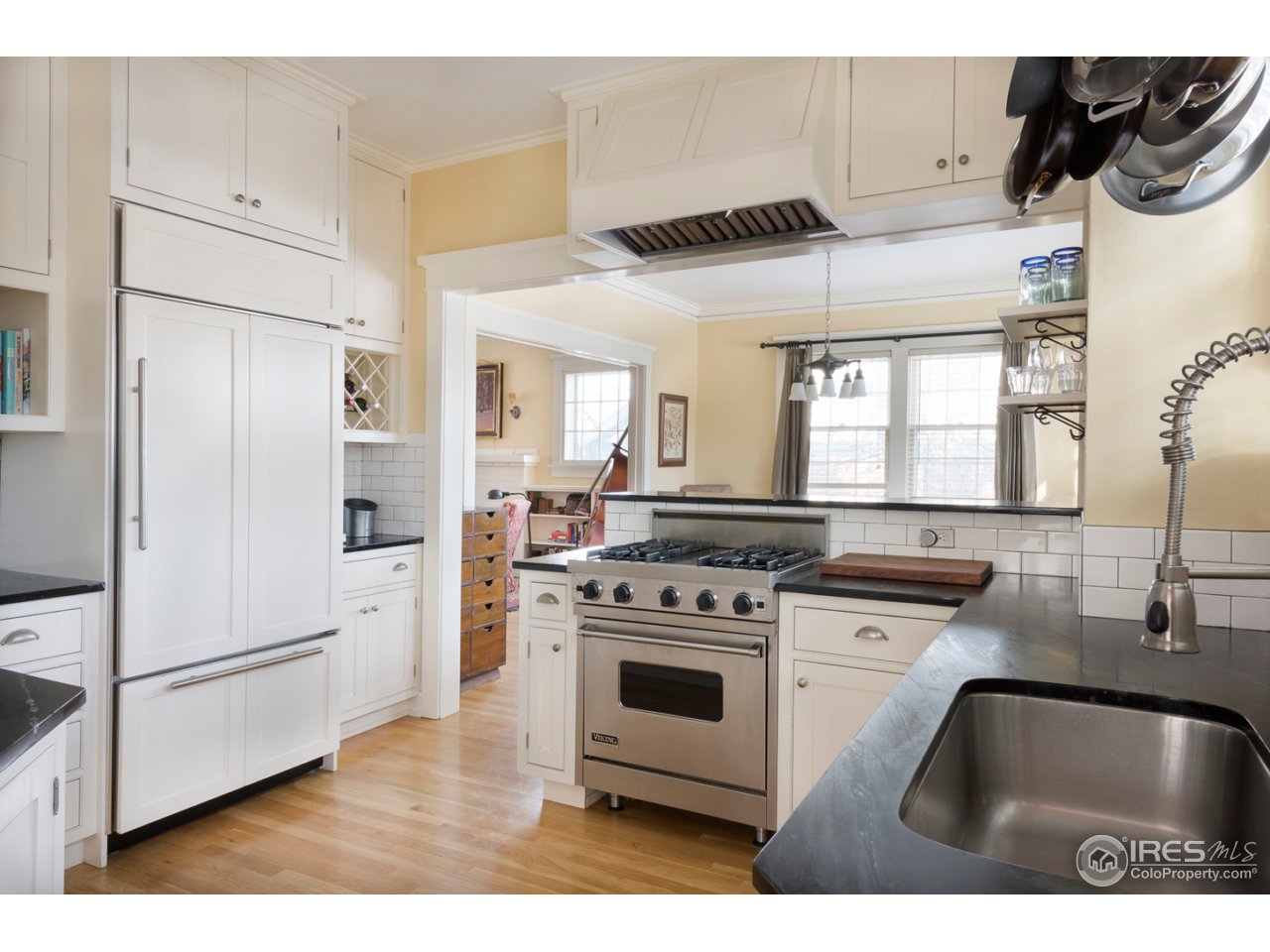 1064 10th Street Boulder, CO 80302 - Photo 7 of 25 Kitchen 2