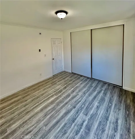 $1,995 | 14823 Gilmore Street, Unit 106W, Van Nuys, CA 91411