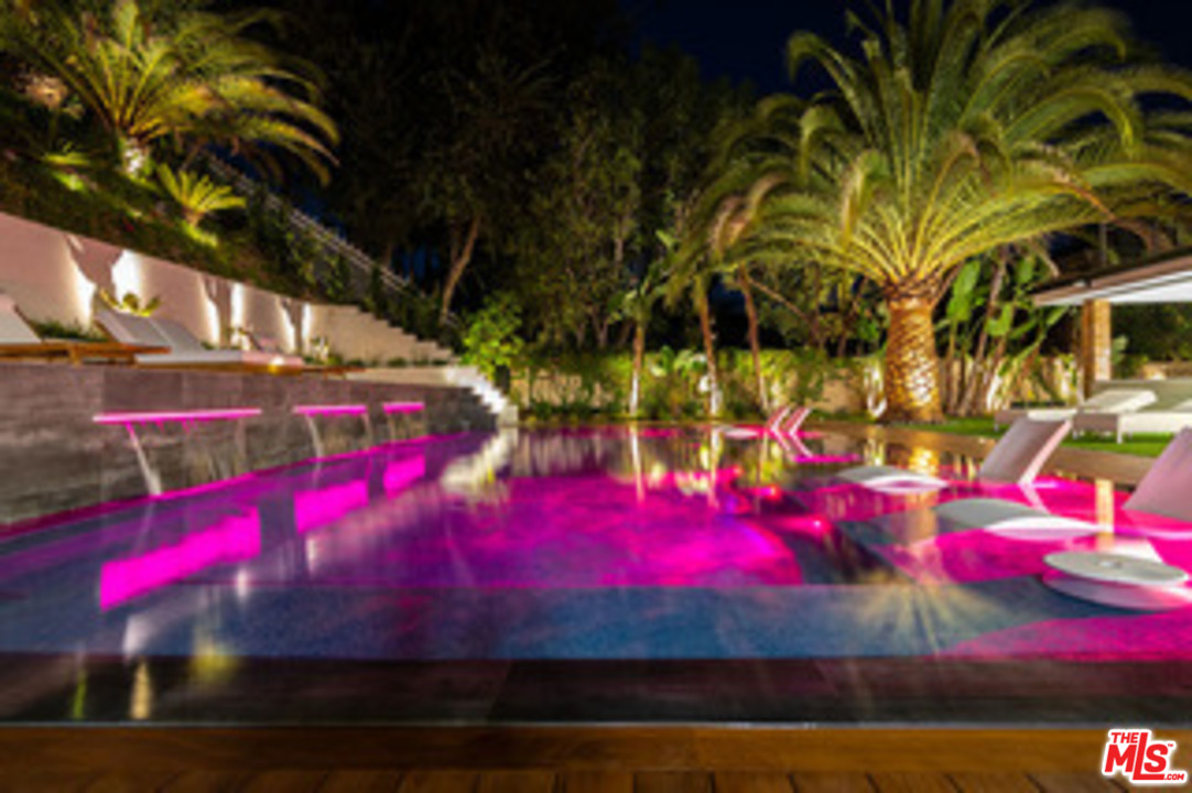 25879 Chalmers Place Calabasas, CA 91302 - Photo 22 of 38