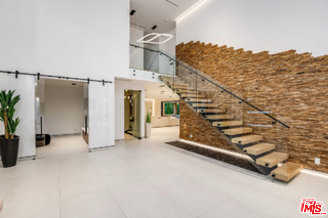 25879 Chalmers Place Calabasas, CA 91302 - Photo 5 of 38 a view of entryway and hall