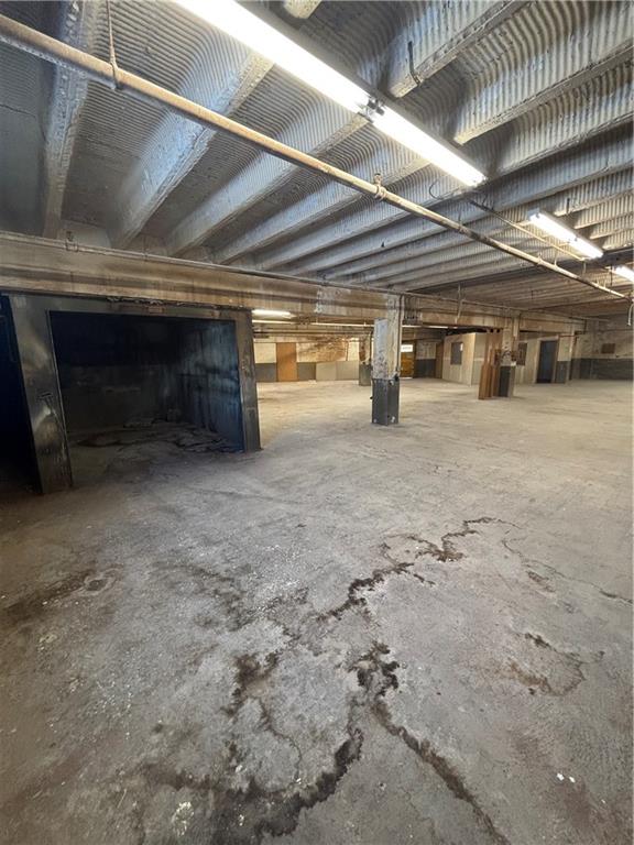 918 Rickenbach Street Pittsburgh, PA 15212 - Photo 12 of 28