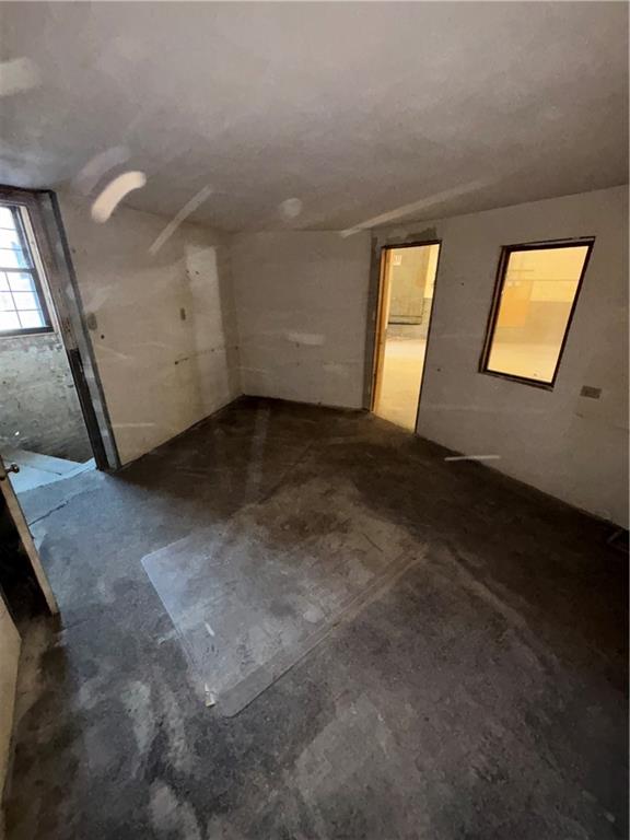 918 Rickenbach Street Pittsburgh, PA 15212 - Photo 22 of 28