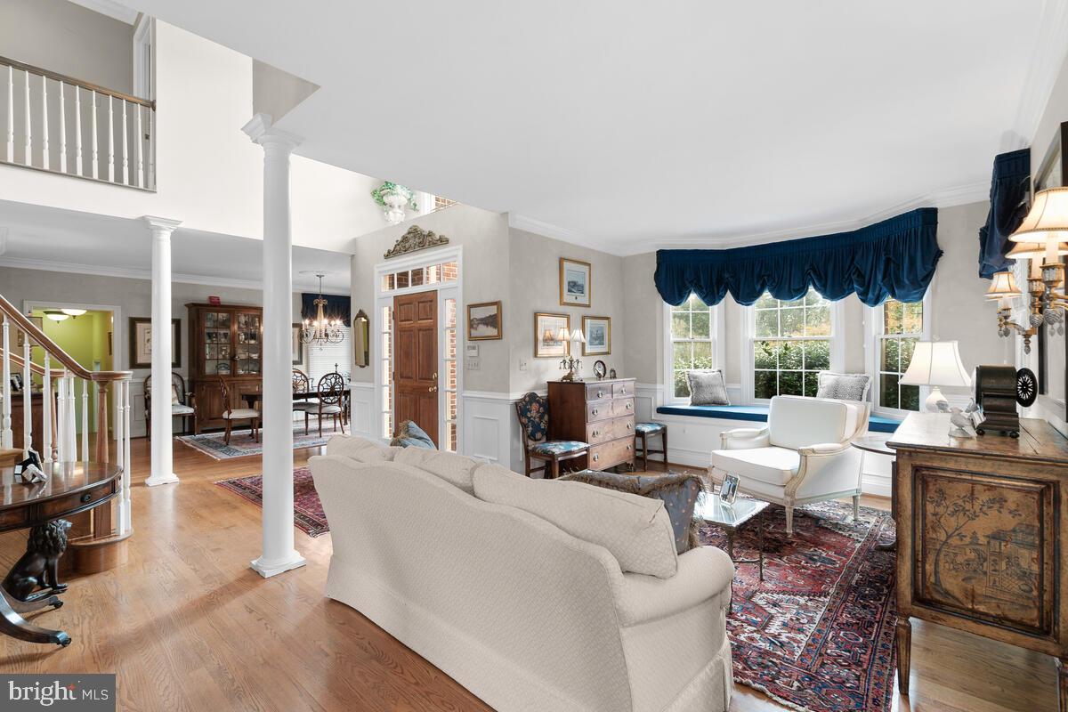 21304 Zion Road Brookeville, MD 20833 - Photo 22 of 109 Living Room