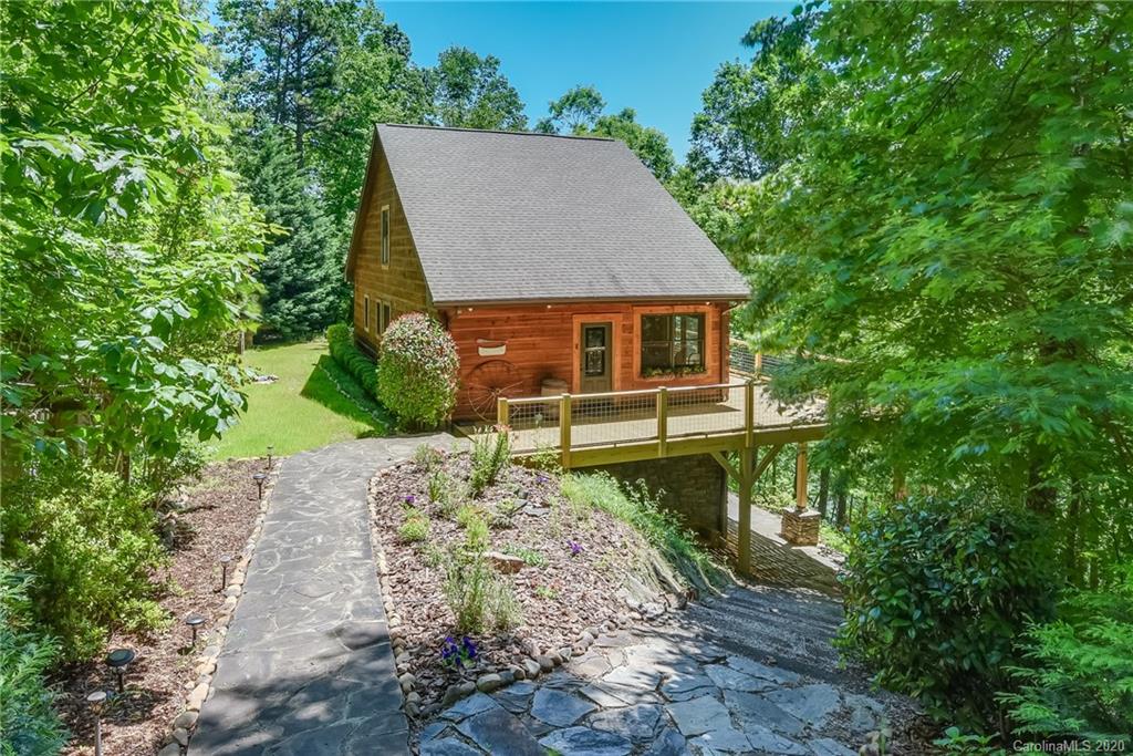 512 Caledonia Road Landrum, SC 29356 - Photo 30 of 35