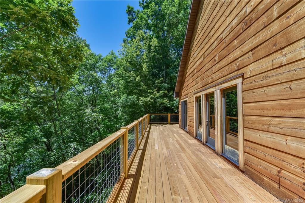 512 Caledonia Road Landrum, SC 29356 - Photo 6 of 35