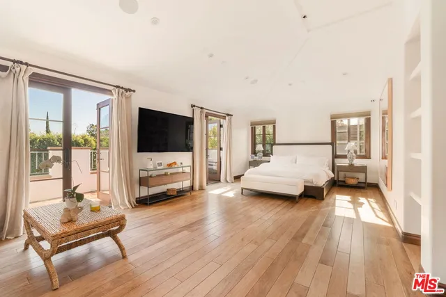 $42,000 | 604 Alta Drive, Beverly Hills, CA 90210