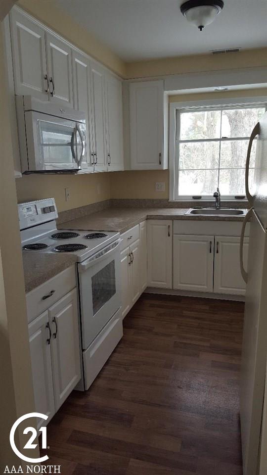 66200 Mt Vernon Road Washington, MI 48095 - Photo 4 of 19 31309699-3.JPG