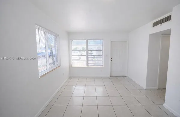 $2,050 | 4381 West Flagler Street, Unit 3, Miami, FL 33134