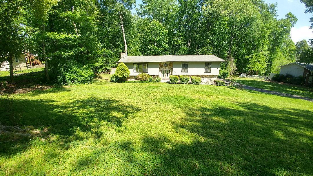 113 Newell Lane Oak Ridge, TN 37830 - Photo 3 of 26 thumbnail (1)