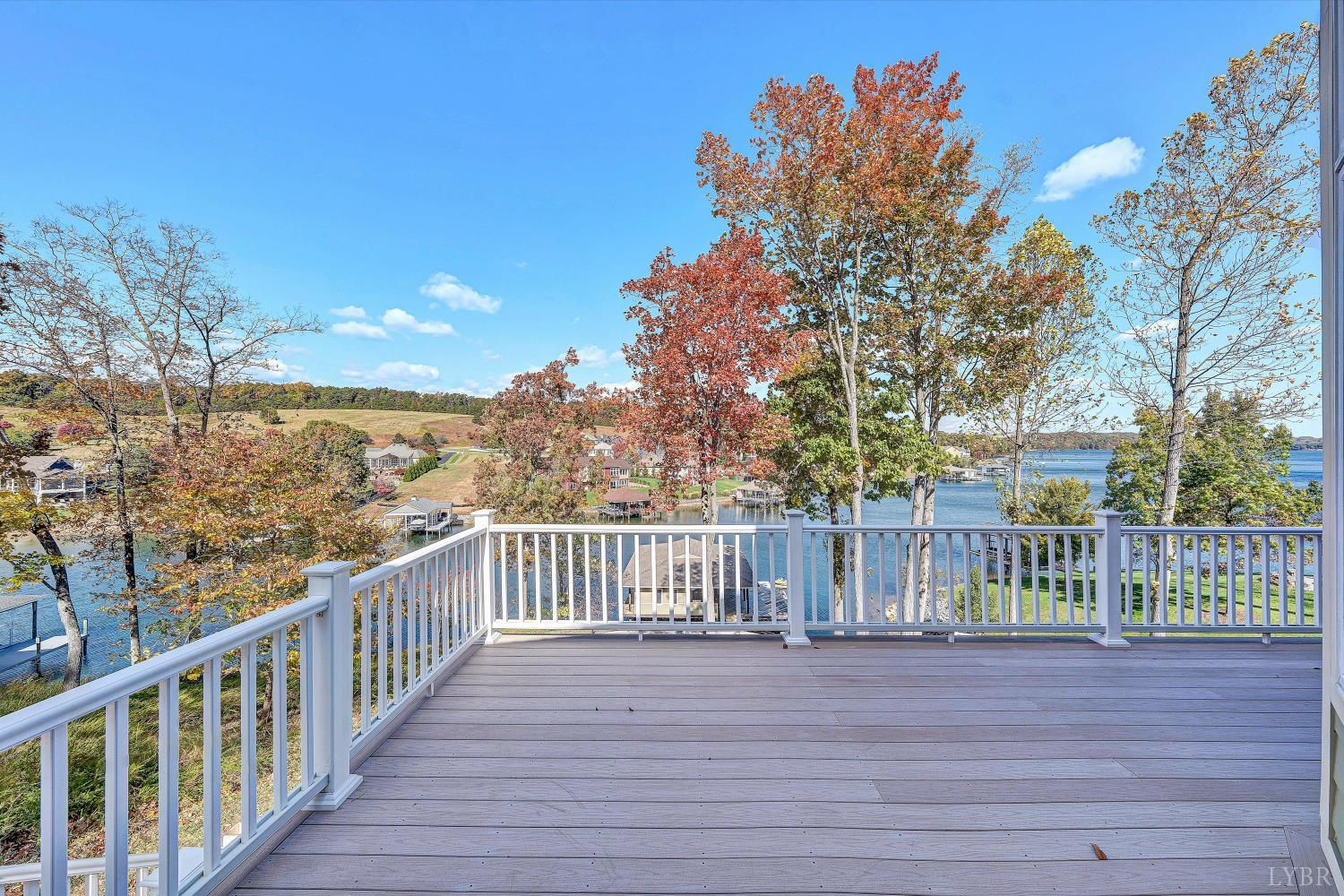 803 Compass Cove Circle Moneta, VA 24121 - Photo 37 of 92