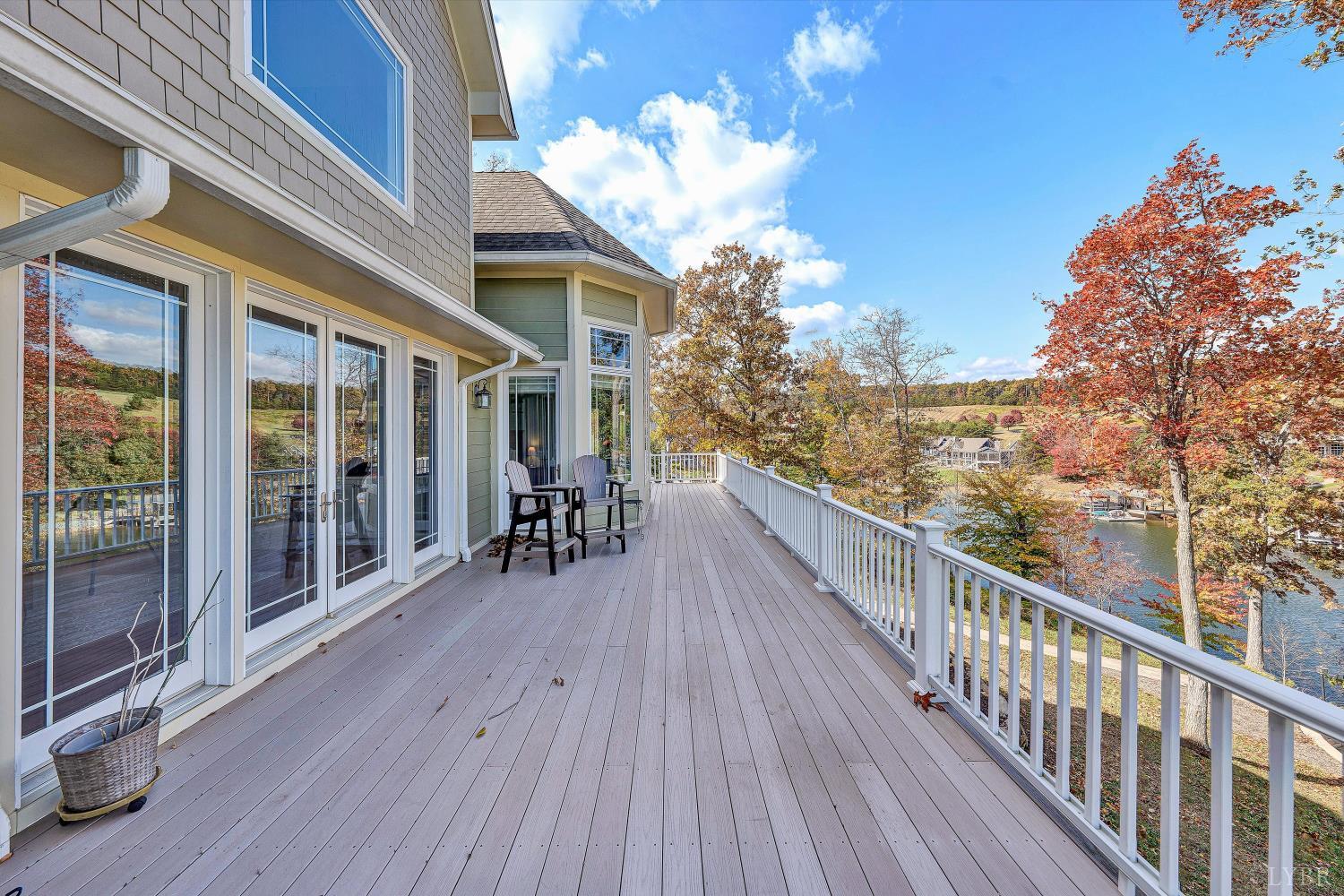 803 Compass Cove Circle Moneta, VA 24121 - Photo 41 of 92