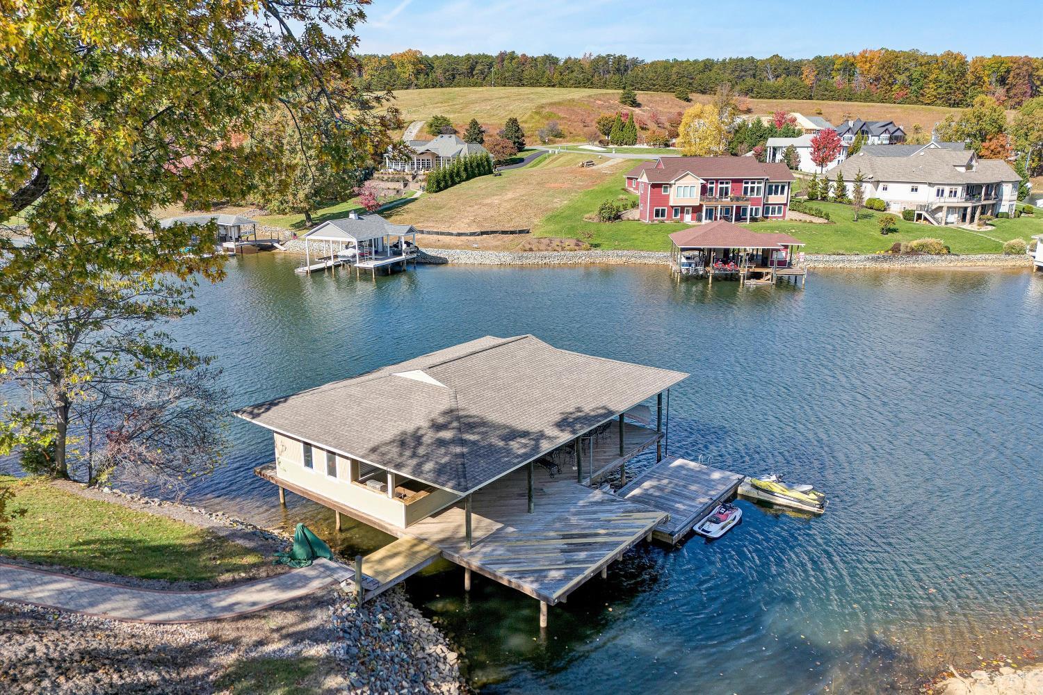 803 Compass Cove Circle Moneta, VA 24121 - Photo 77 of 92